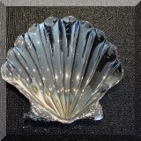 D26. Shell dish 